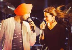 Alia Bhatt sings club mix of ‘Ikk Kudi’ with Diljit Dosanjh