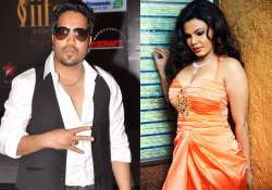 Mika Singh, Rakhi Sawant