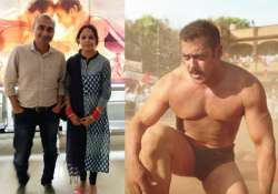 Shankar Hussain with wife Geetanjali, Salman Khan in Sultan