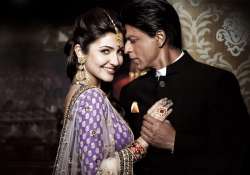 Shah Rukh Khan with Anushka Sharma