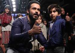 Emraan Hashmi’s son Ayaan to follow daddy’s footsteps, dreams to be an actor