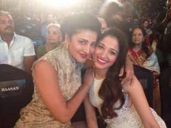 Shruti Haasan to croon for Tamannaah Bhatia