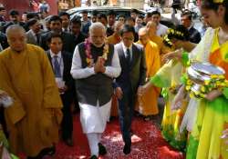 PM Modi visits historic Pagoda temple