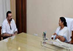  Sanjay Dutt pays courtesy visit to Mamata Banerjee