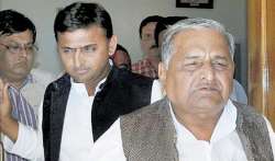 Mulayam skips Diwali at his ancestral village