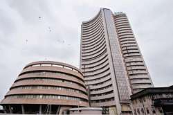 Sensex plunges over 250 points over weak global cues