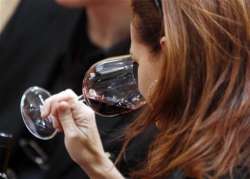 red wine benefits for women