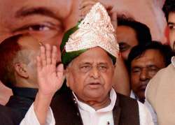 dabangai, Mulayam Singh Yadav, Samajwadi Party