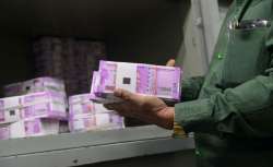 Two held with fake Rs 2,000, Rs 500 notes worth Rs 26.10 lakh in Gujarat