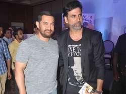 Aamir wants ‘money-making’ tips from Akshay