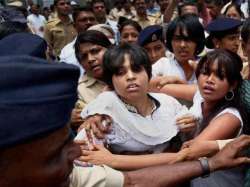 Trupti Desai and fellow activists barred from entering Sabarimala