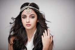 Alia Bhatt gets candid, says she has the password of her boyfriend's mobile