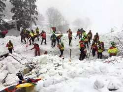 Italy avalanche rescue operation ends