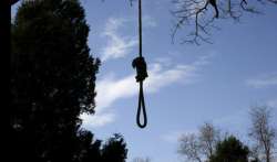 Engineer, doctor wife, daughter hang themselves, leave behind three suicide note