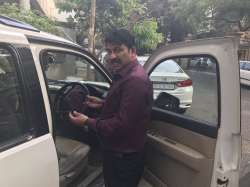 Manoj Tiwari threatened for campaigning in BMC polls