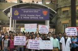 KEM hospital doctors during their strike against the attack on a resident doctor