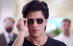 Shah Rukh Khan hires female bodyguards 