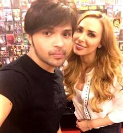 Himesh Reshammiya and Iulia Vantur