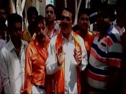 Hindu Yuva Vahini barges into Meerut house, thrash interfaith couple 