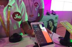 Reliance, Jio Chat, Telcos