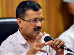 Kejriwal meets AAP MLAs to 'review' MCD poll results