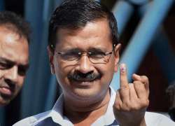 'What is SEC doing,' asks Kejriwal as voters face problems due to faulty EVMs