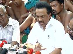 MK Stalin visits TN farmers’ protest at Jantar Mantar