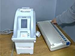 Election Commission to buy 16 lakh VVPAT machines in 2 years