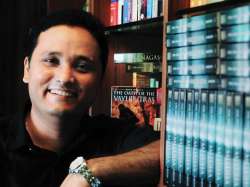 Amish Tripathi launches new book 