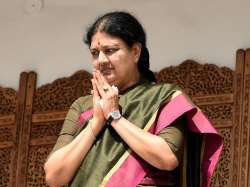 Sasikala bribed Karnataka jail officials for undue favours, says report