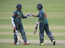 Shakib, Mahmudullah smash tons as Bangla stun New Zealand