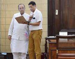 FInance Minister Arun Jaitley with Chief Economic Adviser Arvind Subramanian