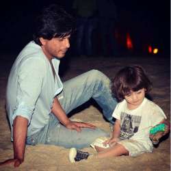 Shah Rukh Khan says AbRam is born for lovedom