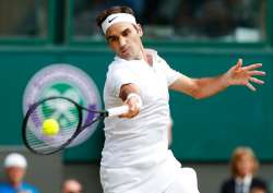 Roger Federer in action in Wimbledon 2017.