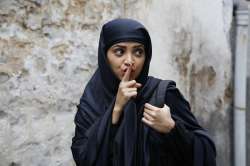 lipstick under my burkha review