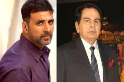 Akshay Kumar, Dilip Kumar, dilip kumar hospitalise