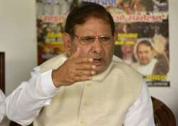 JD(U) hints at action against Sharad Yadav if he attends RJD rally