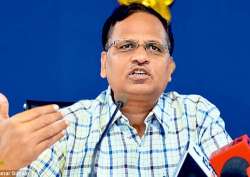 Satyendar Jain confirmed the CBI raid through Twitter