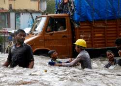 Four washed away after flooding due to heavy rains in Palghar 