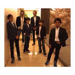 Hrithik Roshan with sons Hrehaan and Hridhaan