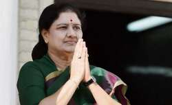 Sasikala applies for 15-day parole to meet ailing husband