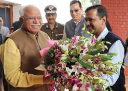 Delhi CM Arvind Kejriwal meets his Haryana counterpart ML Khattar over pollution 