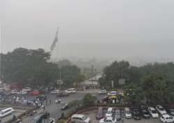 View of the Central Park at Rajiv Chowk, enveloped by heavy smog in New Delhi on Wednesday