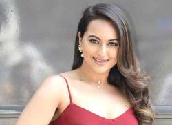 Ittefaq actress Sonakshi Sinha Talks on pay disparity headed in positive direction