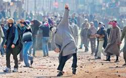 Spike in young Kashmiris joining militancy in 2017