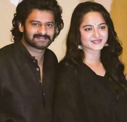 Prabhas has special message for Anushka Shetty post Bhaagamathie trailer