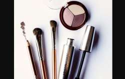 Mineral-rich makeup