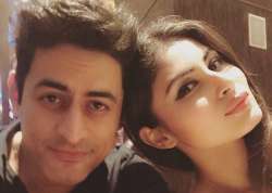 mouni roy mohit raina