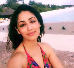 Batti Gul Meter Chalu, Yami Gautam 