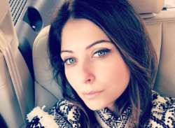 Kanika Kapoor accused of cheating